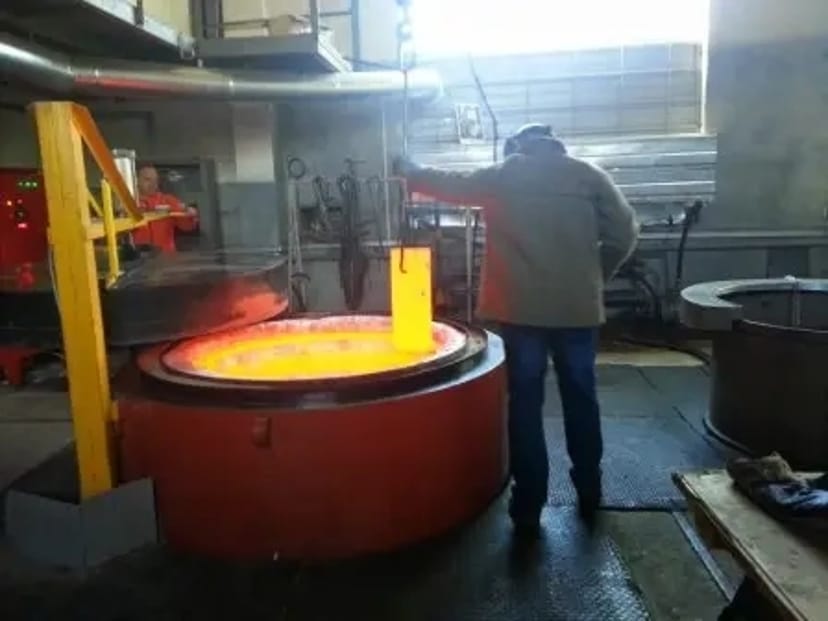 Загартування та відпускання для марок сталі X12МФ