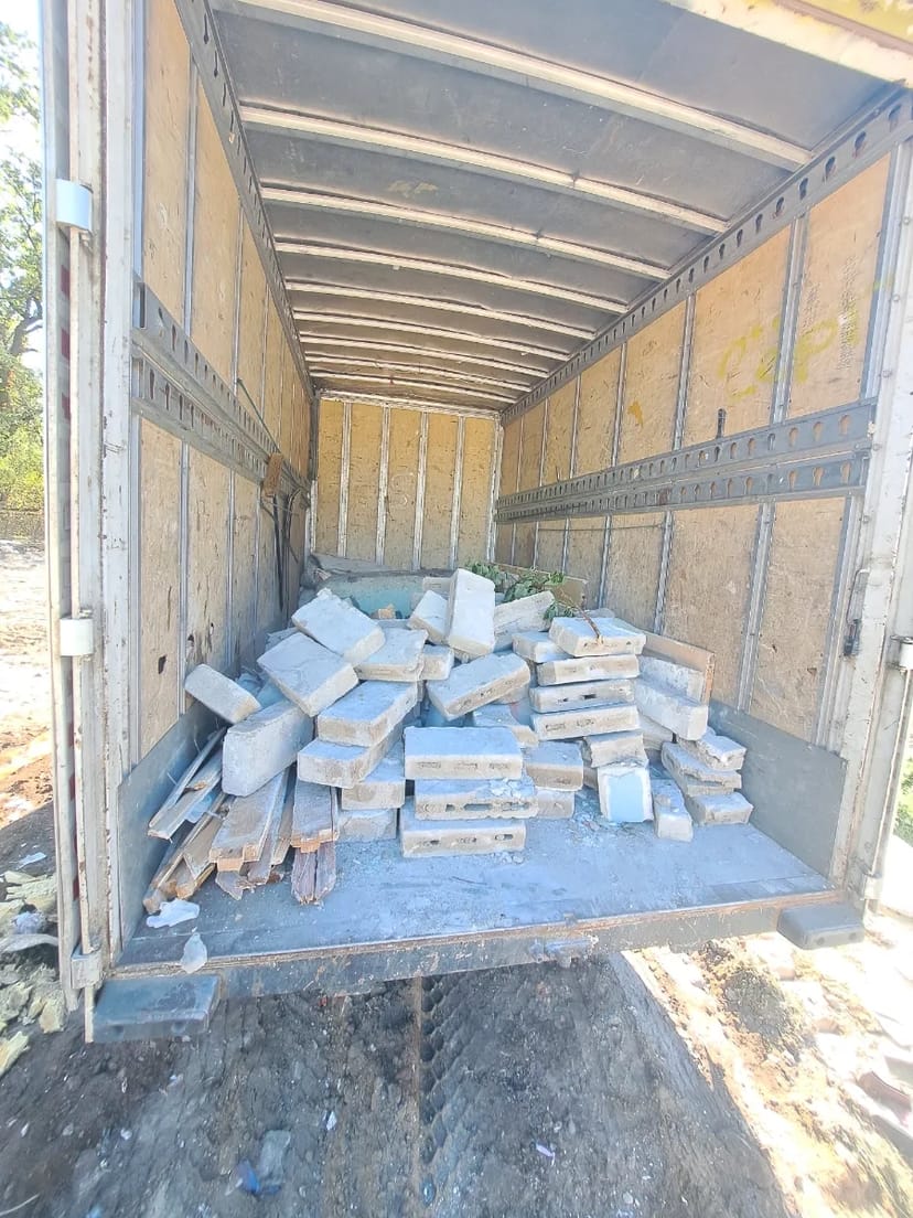 Вивіз сміття, старих меблів та непотрібу 🚚 З вантажниками!