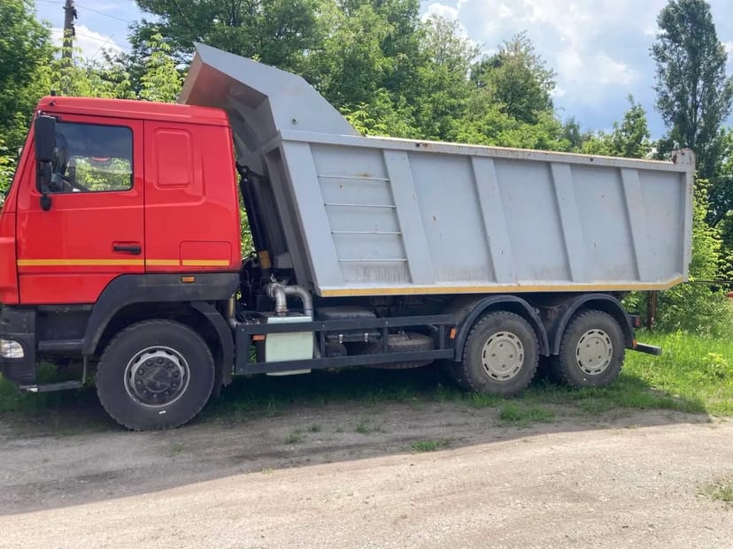 Самоскид МАЗ 650128 