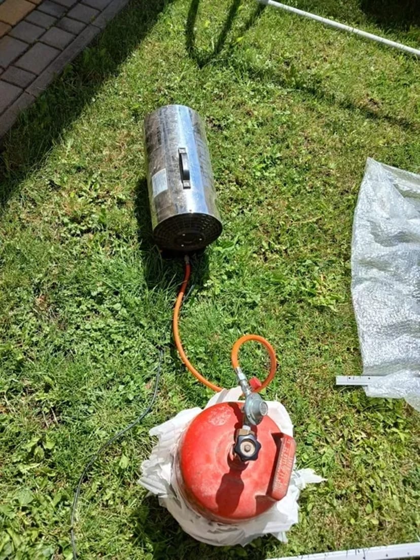 Газова пушка натяжні стелі та обігрів