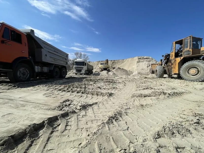 Доставка,послуги,послуги,Самоскид,Камаз,пісок,пісок,гравій,щебінь