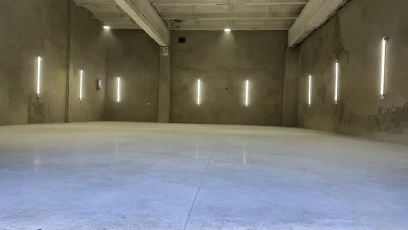 Ідеальне Приміщення під Детейлінг Студію: Сухе, Світле, з Ремонтом!