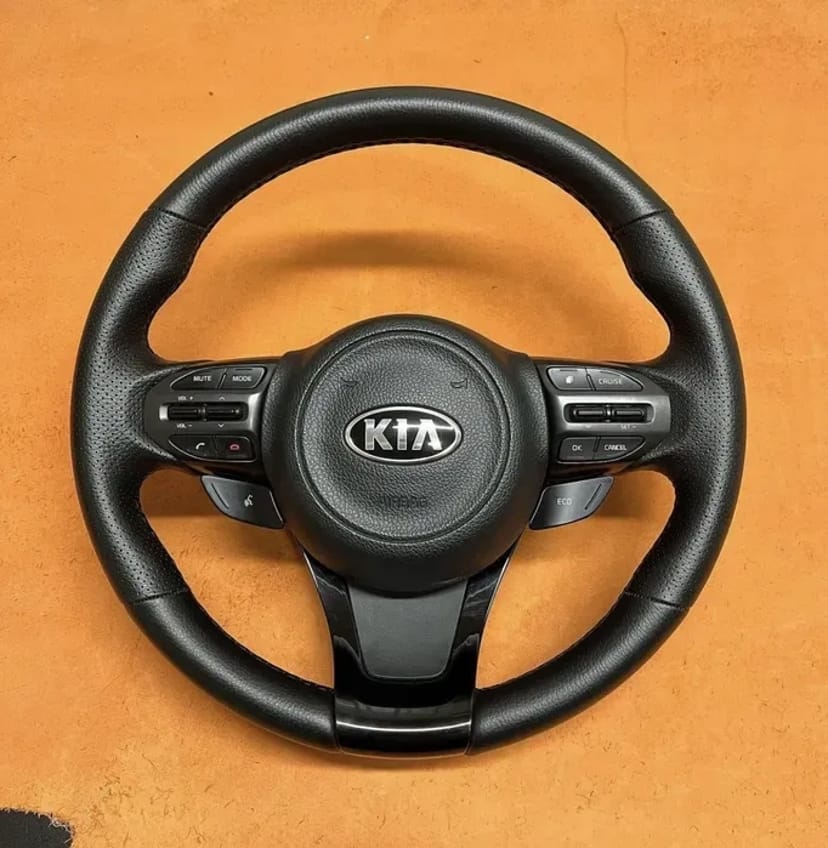 Перетяжка Керма Керма Київ перетягнути кермо Київ перешити кермо руль