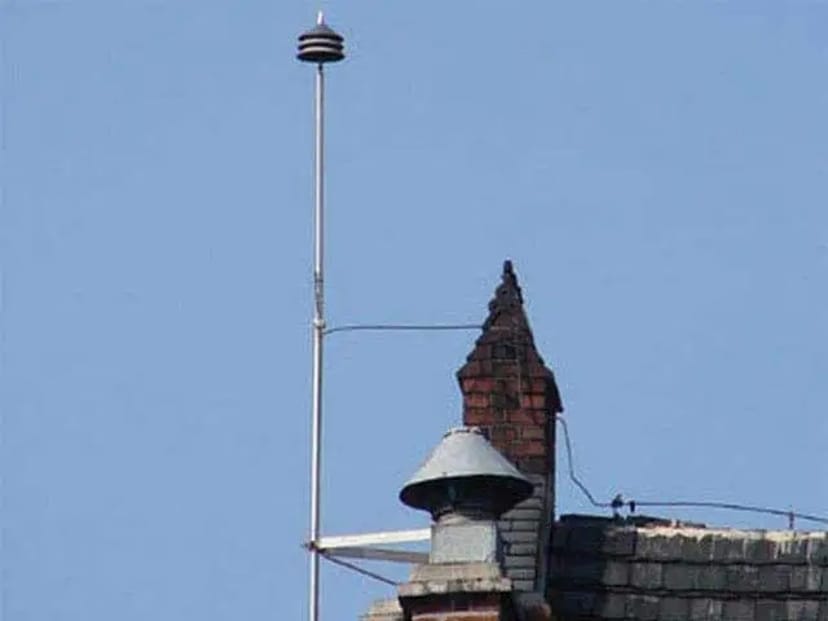 Монтаж систем блискавкозахисту від 80 ₴/пог.м