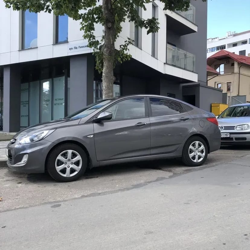 Авто Hyundai Accent