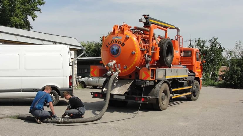 Мулосос: чистка зливних ям і мулу