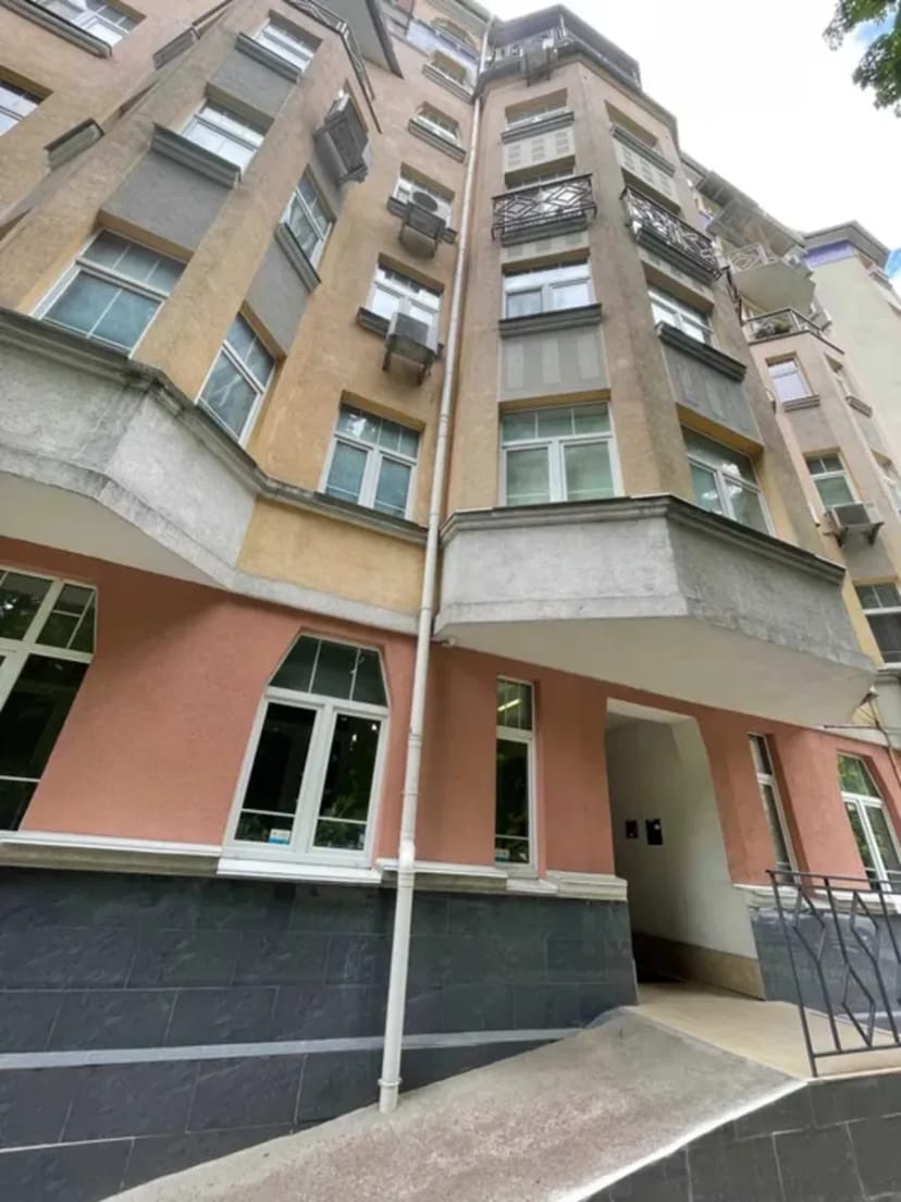 Паркомісце 9м в підземному паркінгу