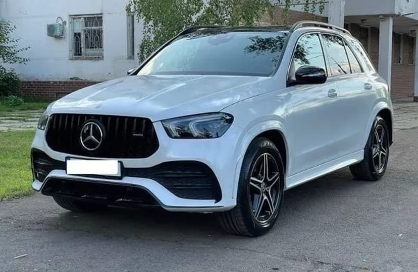 208 Позашляховик на весілля Mercedes-Benz GLE 450 без водія