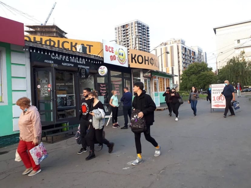 Фасадне приміщення 98 м2 біля метро Либідська, Голосіївський р-н.