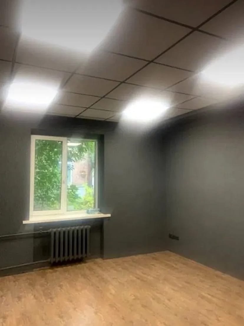 Офісне приміщення 44 м2 в Солом'янському районі