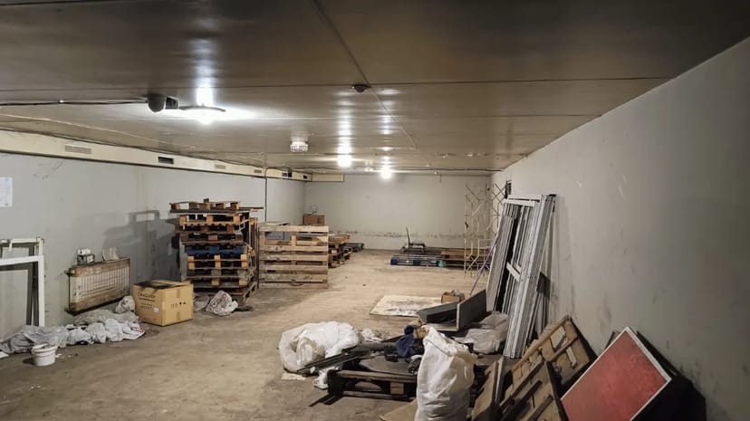 Склад під Дарк кітчен, лабораторія