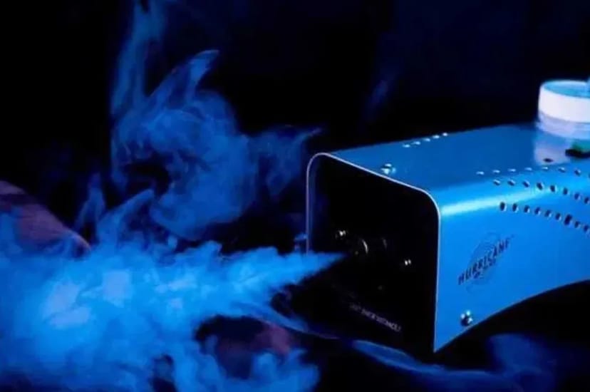 Дим машина (димогенератор) 1500W на вечірки, дні народження