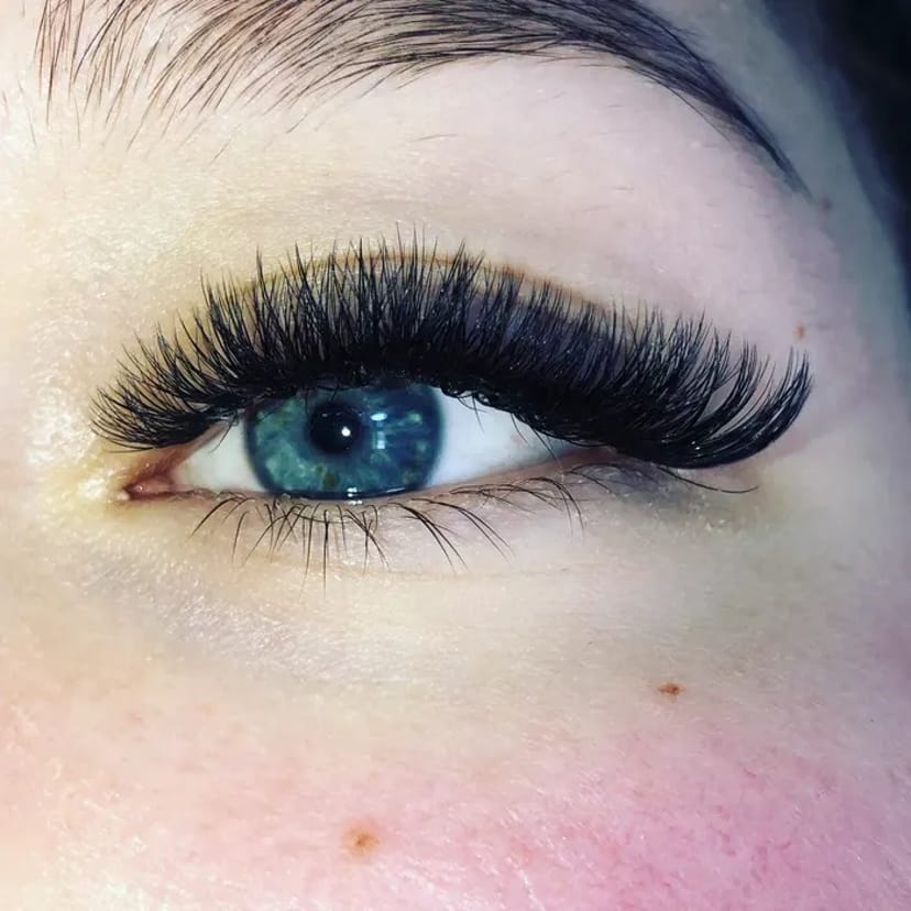 Нарощування вій класика 2d 3D 4d 5d Мега об'єм 450 гривень