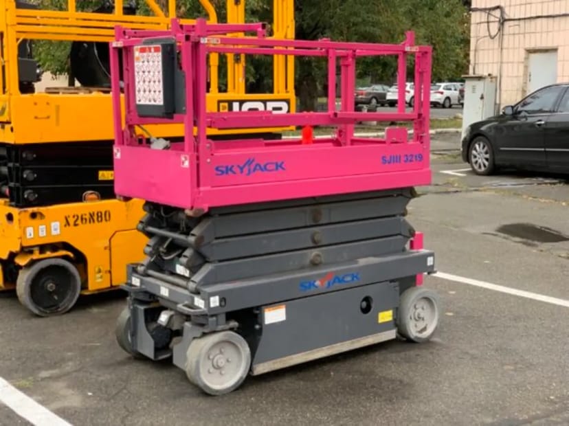 Ножничний підйомник Skyjack SJ3215 E