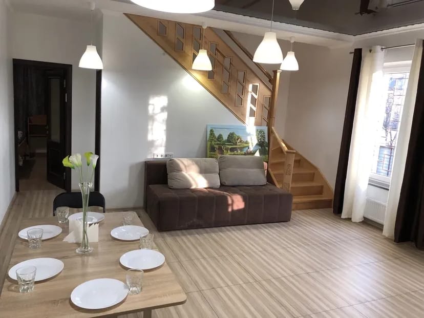 ‼️ Вільна з 8го серпня‼️Квартира подобово 2 або 3 кімнатна