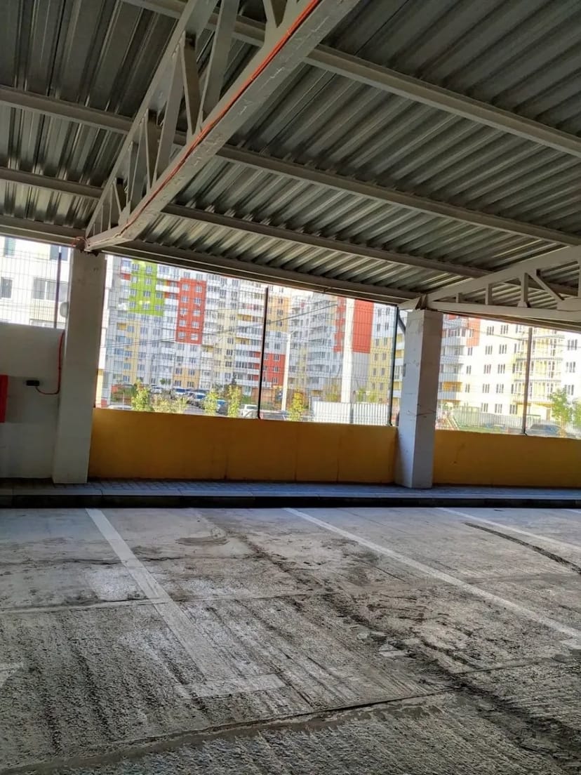 Паркомісце в закритому паркінгу — безпека та зручний заїзд