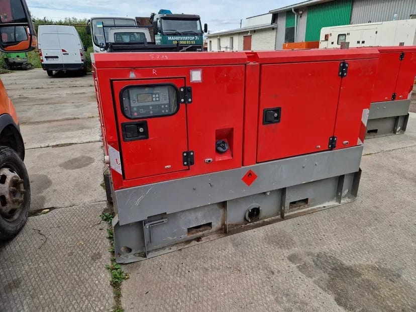 Генератор,електростанція.