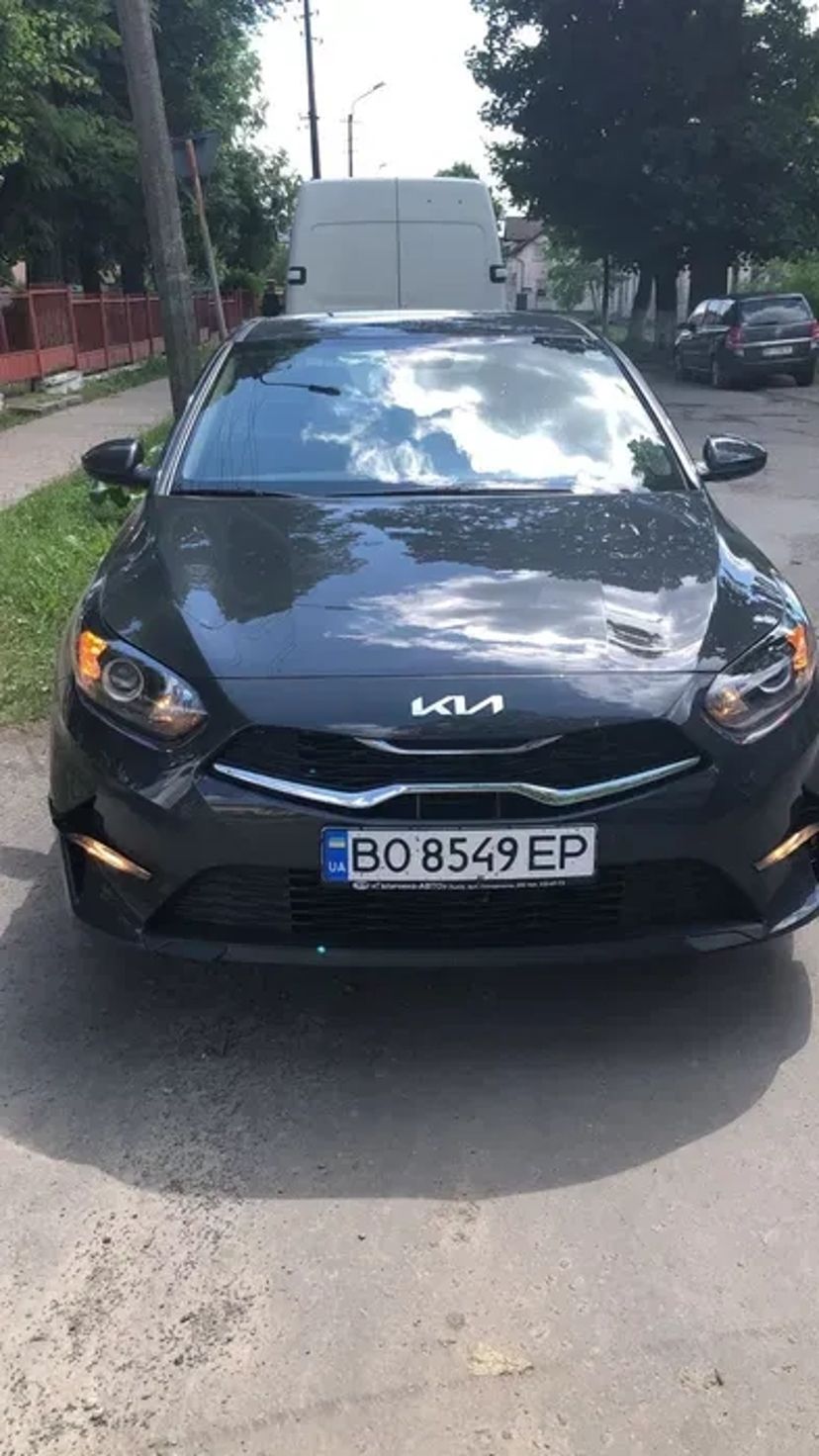 Авто Kia Ceed  