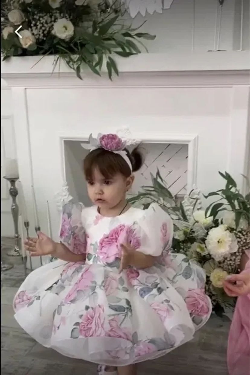 Святкова сукня на 2-3 рочки. Тільки Київ.