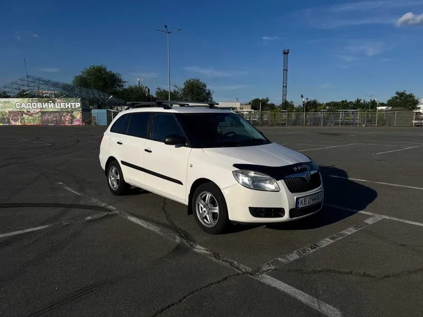 Авто под такси. Skoda Fabia 1,2 газ/бензин. Дуже економна!