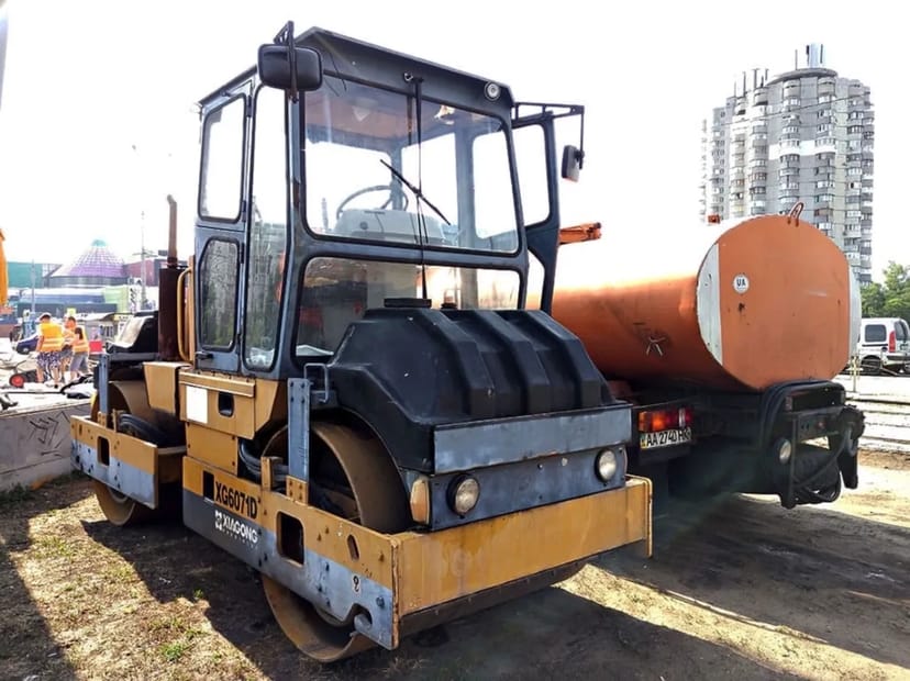 Каток двовальцовий HBXG 6071D.