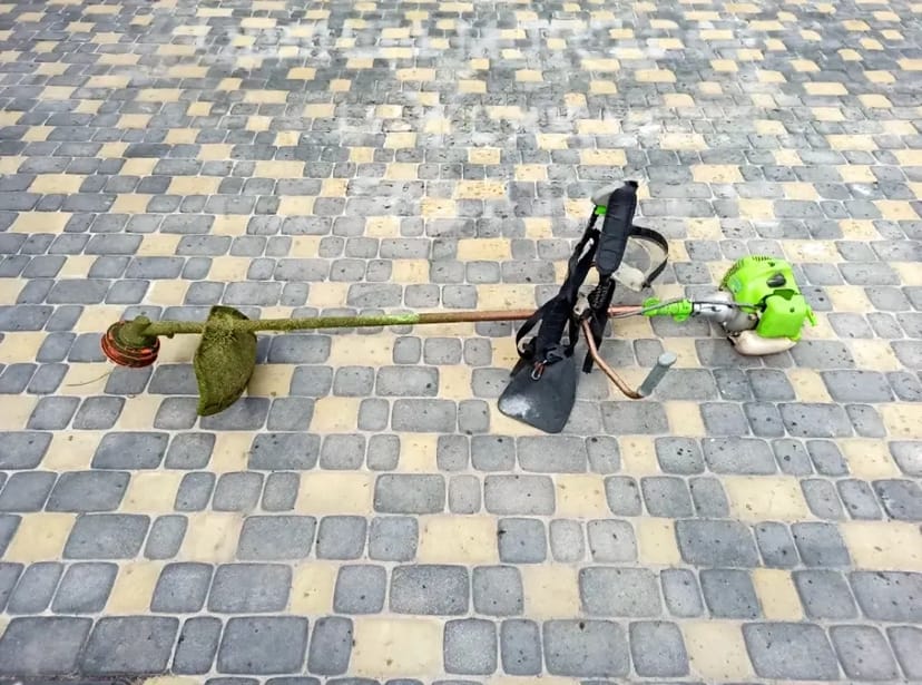 Мотокоса бензинова садова для трави Riber-Profi RB50