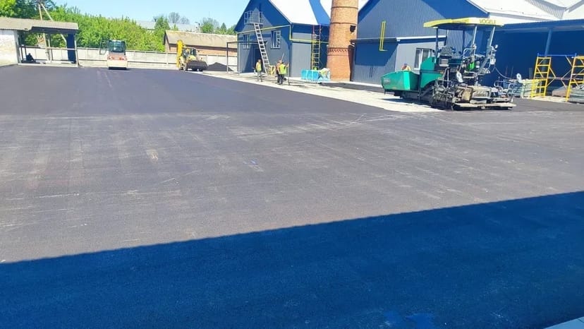 Професійне Асфальтування та Будівництво Доріг Будь-якої Складності. Власна Спецтехніка!