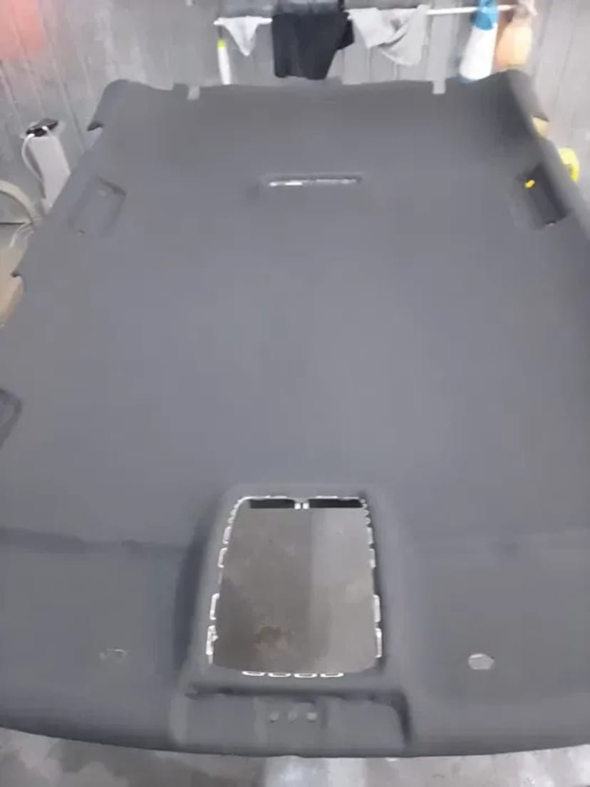 Перетяжка стелі карт автомобіля полірування фар ремонт сидінь-подушок