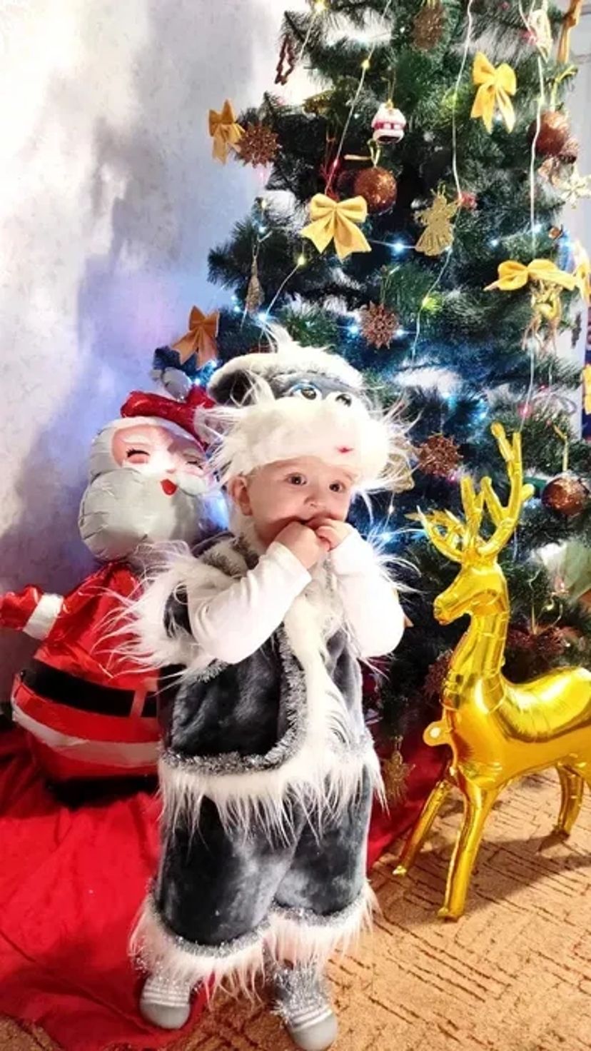 Костюми зайчика й ведмедика