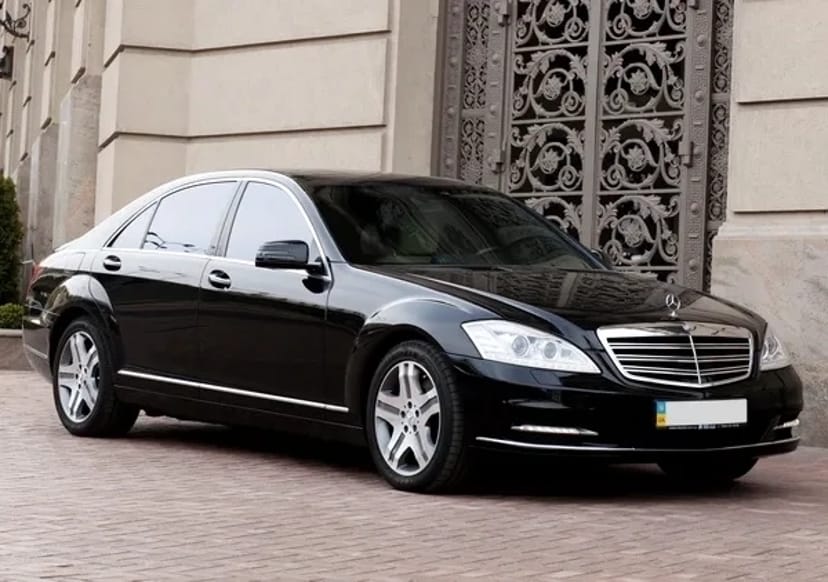 092 Авто на весілля Mercedes W221 S500L black замовити