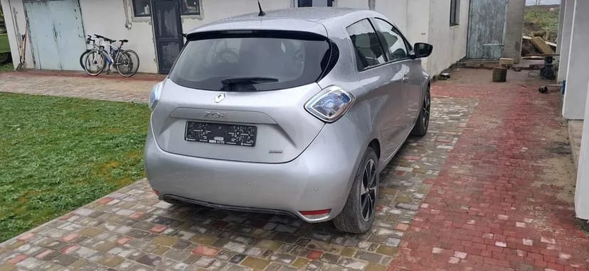Електромобілі Renault Zoe intense 2018 та 2016 років