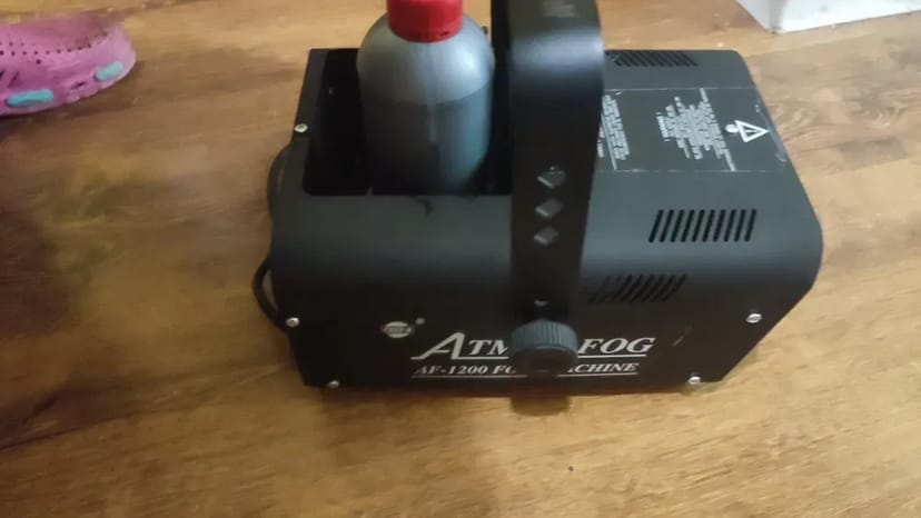 Генератор диму на ваше свято.