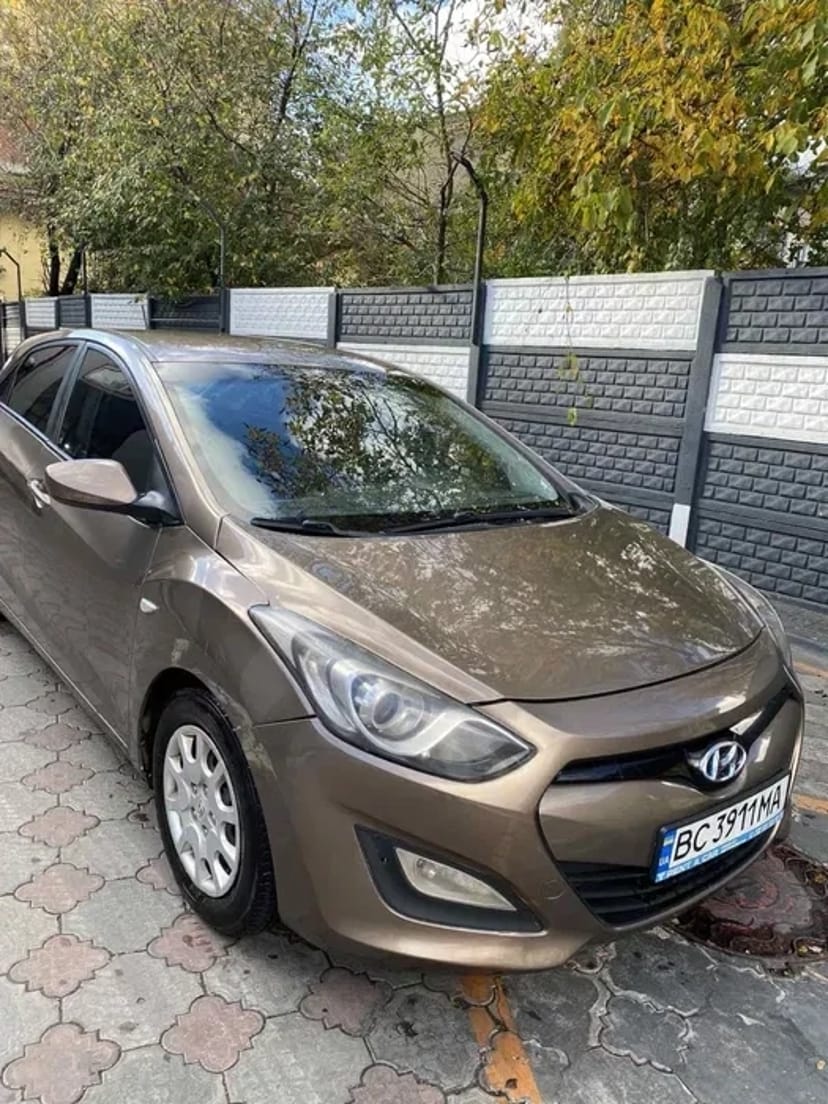 Авто під таксі робота