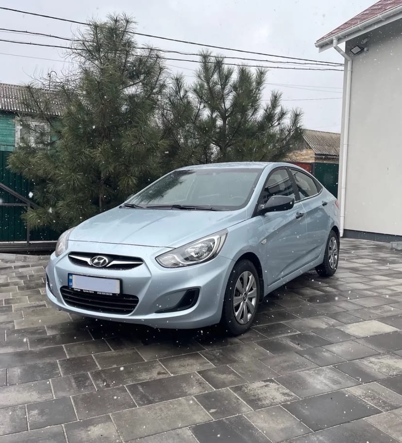 Hyundai Accent 2011