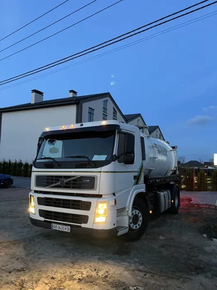 Мулосос Викачка ям Ассенизатор чистка канализационых труб выкачка ям