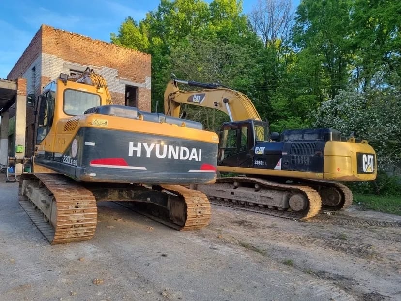 Демонтаж будь-яких споруд та будівель, копаємо котлован, спецтехніка.