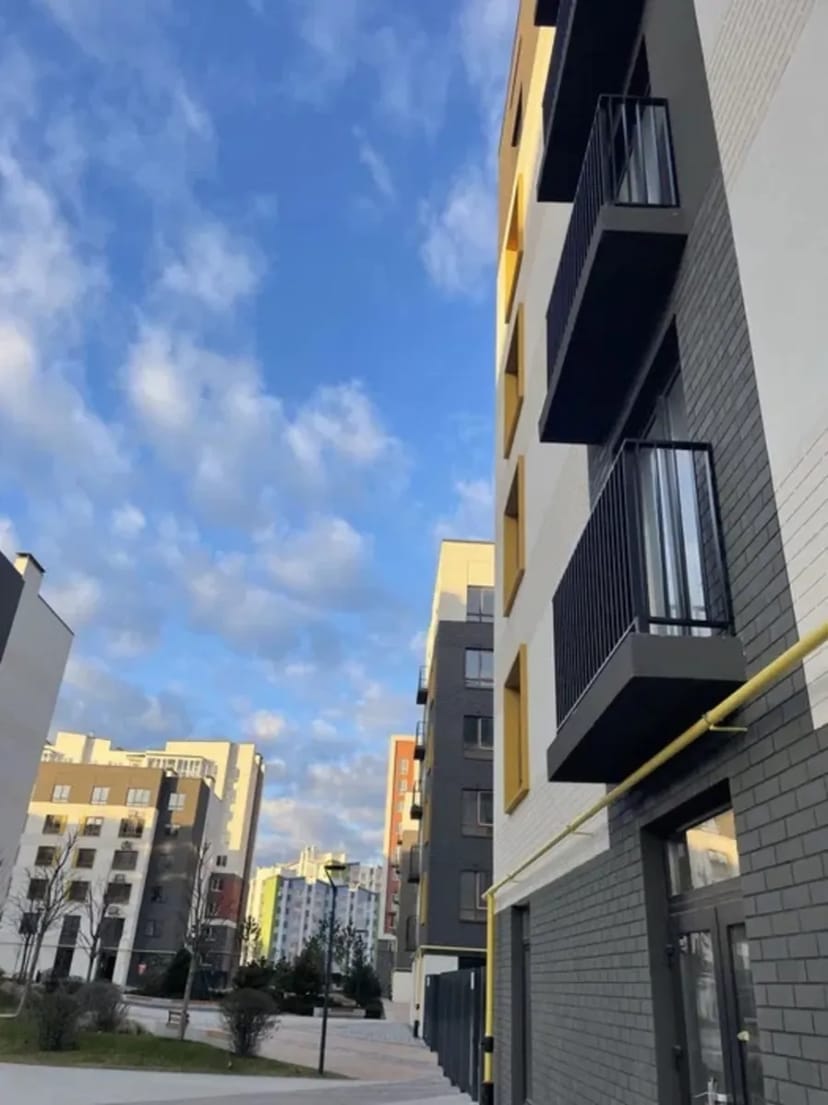 Простора смарт квартира в ЖК Молодість