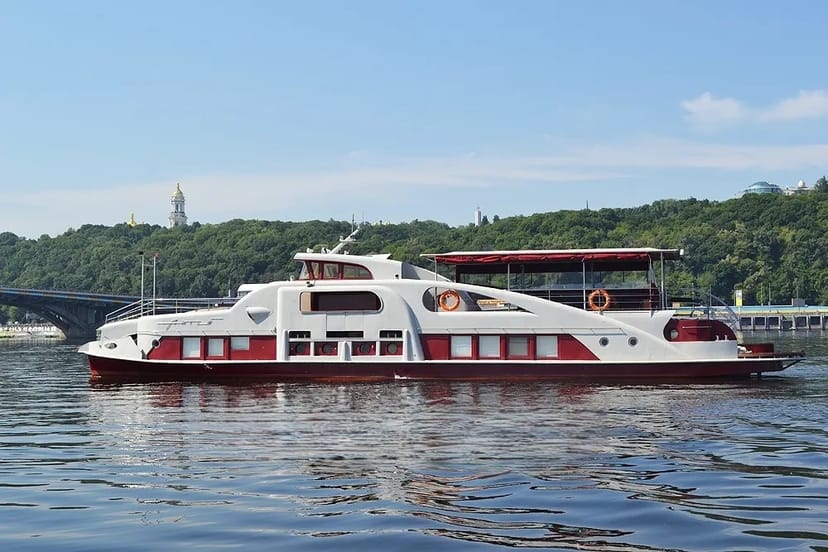 Теплохід "Антей"