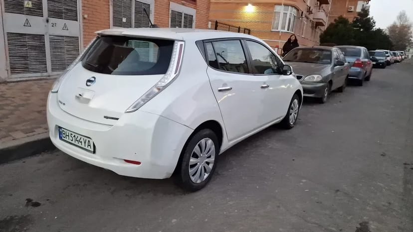 Nissan leaf 400 грн!!! в сутки