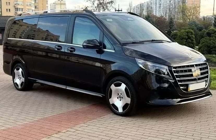 160 Мікроавтобус з водієм Mercedes Benz V class 2025 рік