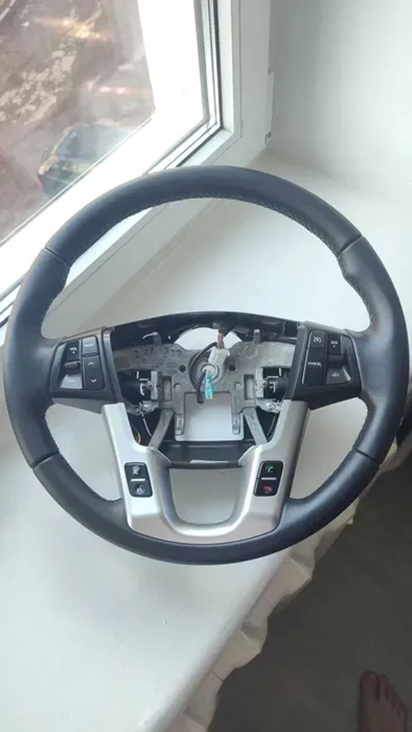 Перетяжка руля, ручки КПП, підлокітник