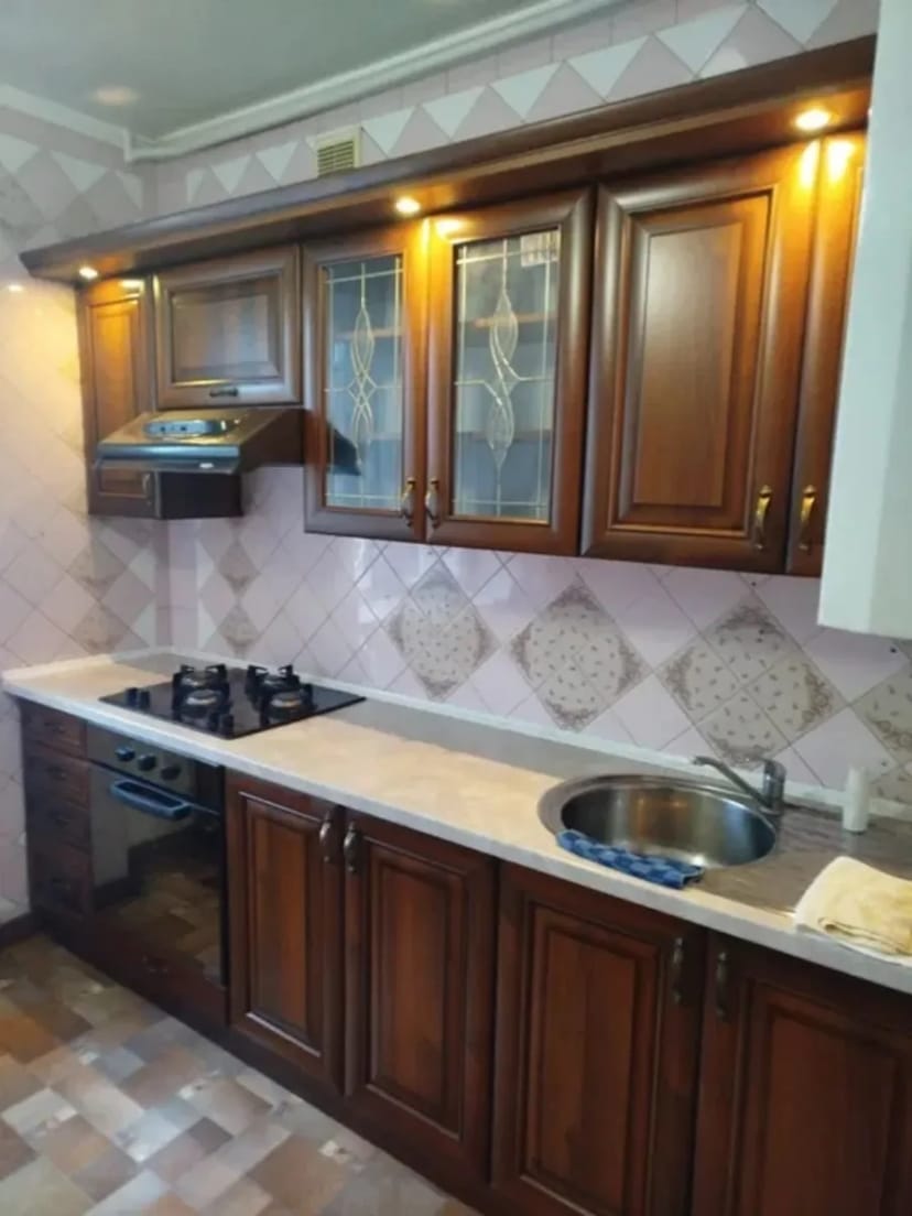 Квартира 3-х кімнатна в центрі з інд. опаленням