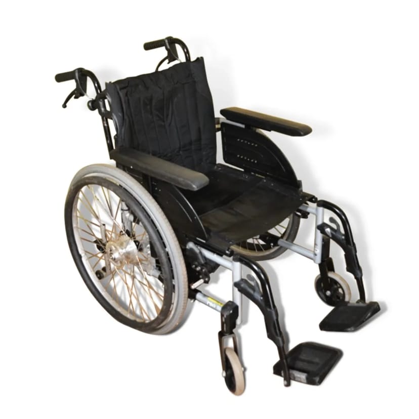 Інвалідний візок Invacare Action 2 NG