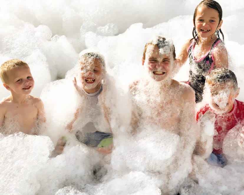 Пінне шоу (Пінна вечірка)