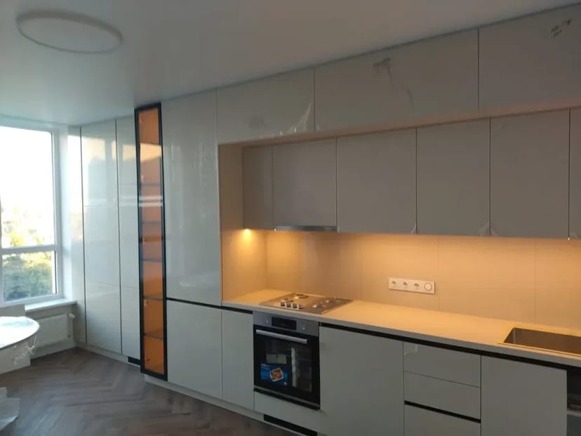 Виготовляємо та установлюємо кухні під замовлення