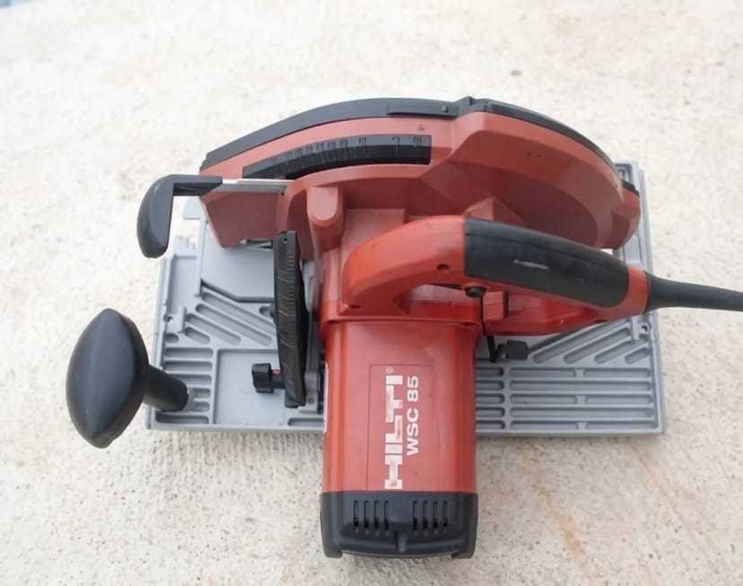 Циркулярна пила Hilti WSC 85 для різання