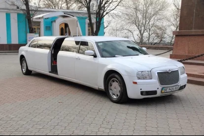 Лімузин Миколаїв