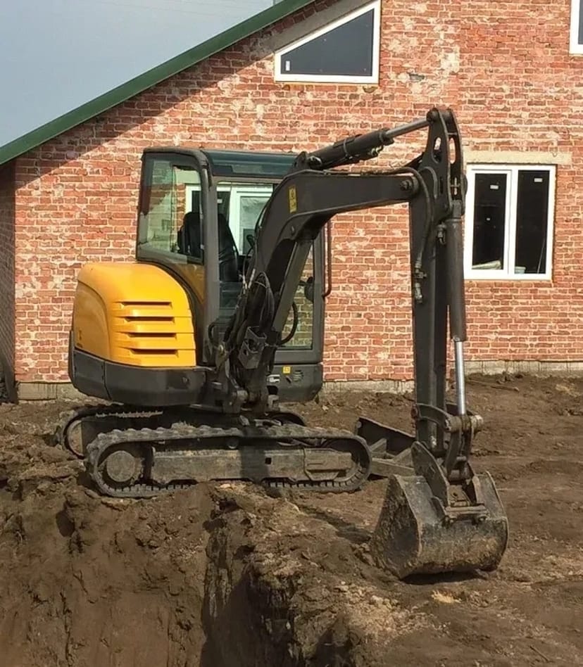 Послуги міні-екскаватора