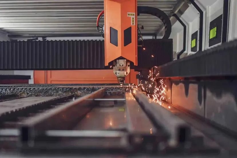 ЛАЗЕРНА ПОРІЗКА МЕТАЛІВ; гнуття; зварювання; фарбування;токарні роботи