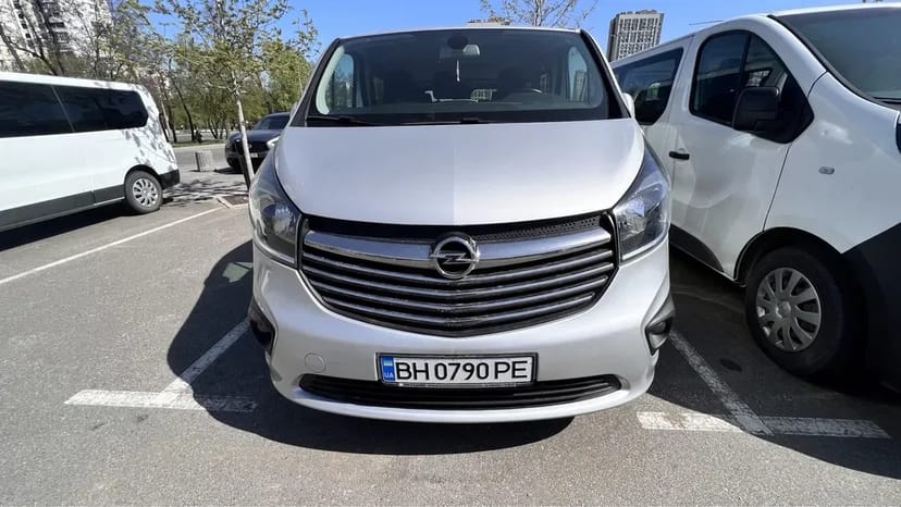 Автобус Opel з викупом